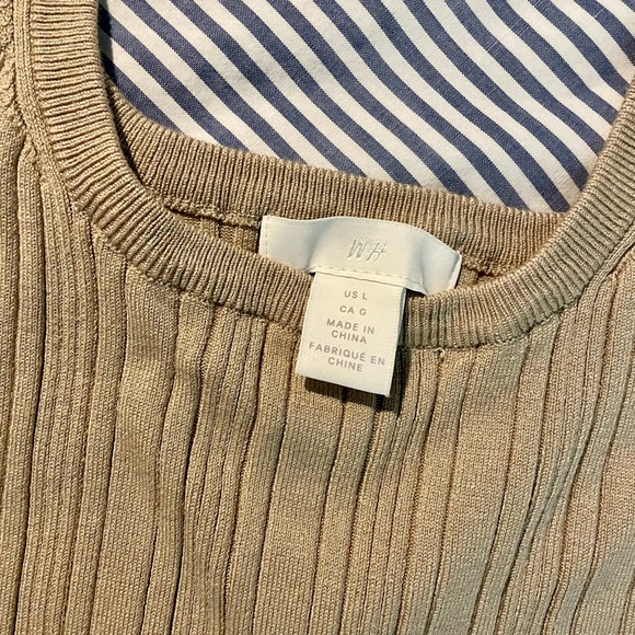 H&M crop top - Picture 2 of 2